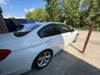Begagnad BMW 318 2012 Vit Sedan