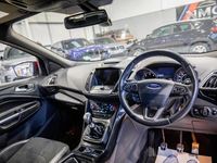 Used Ford Kuga ST-Line 180 HP (132 kW) 2017 Red SUV