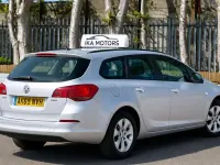 Used Vauxhall Astra Design Edition 136 HP (100 kW) 2015 Silver Estate