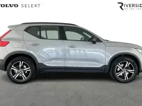 Begagnad Volvo XC40 Plus 2024 Grå SUV