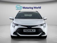 Used Toyota Corolla 140 HP (102 kW) 2024 White Estate