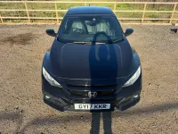 Used Honda Civic EX 129 HP (94 kW) 2017 Black Hatchback