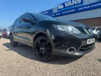 Used Nissan Qashqai Tekna 110 HP (80 kW) 2015 Black SUV