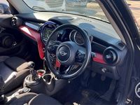 Used Mini Cooper S Hatch 170 HP (125 kW) 2016 Black Hatchback