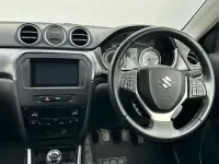 Gebraucht Suzuki Vitara SZ-T 129 PS (94 kW) 2022 Silber SUV