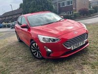 Used Ford Focus Zetec 120 HP (88 kW) 2019 Red Hatchback