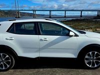 Used Kia Stonic 108 HP (79 kW) 2017 White SUV