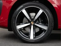 Used Porsche Macan S 374 HP (275 kW) 2025 Red SUV