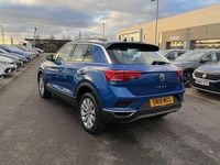Used VW T-Roc SE 115 HP (84 kW) 2019 Blue SUV