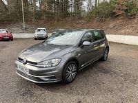 Begagnad VW Golf VII SE 2018 Grå Halvkombi