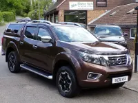 Używany Nissan Navara Tekna 190 KM (139 kW) 2019 Brązowy Pickup