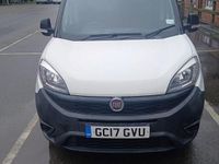 Begagnad Fiat Doblò 95 HK (69 kW) 2017 Vit Minibuss