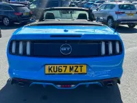 Käytetty Ford Mustang 450 HP (330 kW) 2018 Sininen