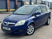 Used Vauxhall Zafira Design Edition 120 HP (88 kW) 2010 Blue MPV