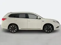 Używany Mitsubishi Outlander P-HEV 2018 Biały Kombi