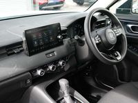 Used Honda HR-V Elegance 131 HP (96 kW) 2023 White SUV