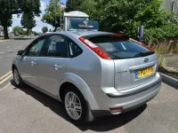 Used Ford Focus Ghia 115 HP (84 kW) 2007 Silver Hatchback
