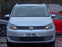 Used VW Touran SE 105 HP (77 kW) 2011 Silver MPV