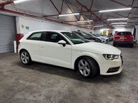 Used Audi A3 Sport 110 HP (80 kW) 2014 White Hatchback