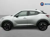 Used Nissan Juke N-Connecta 114 HP (83 kW) 2023 Silver SUV