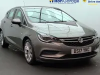 Used Vauxhall Astra Design Edition 98 HP (72 kW) 2017 Grey Hatchback