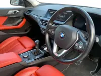 Begagnad BMW 116 Sport Line 2022 Grå Halvkombi