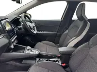 Used Renault Captur Version S 160 HP (117 kW) 2021 Desert orange with diamond black roof SUV