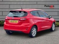 Used Ford Fiesta Zetec 84 HP (61 kW) 2019 Red Hatchback