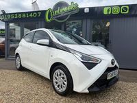 Used Toyota Aygo X-play 68 HP (50 kW) 2018 White Hatchback