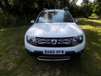 Used Dacia Duster Lauréate 110 HP (80 kW) 2015 White SUV