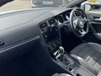 used VW Golf VII Hatchback (2018/67)R-Line 2.0 TDI BMT 150PS DSG auto (03/17 on) 5d