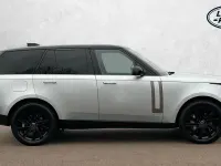 Begagnad Land Rover Range Rover SE 350 HK (257 kW) 2022 Silver SUV