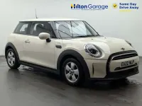 Begagnad Mini ONE Classic 102 HK (75 kW) 2022 Vit Halvkombi