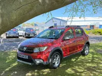 Gebraucht Dacia Sandero Essentiel 90 PS (66 kW) 2019 Rot Kleinwagen