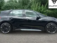 Begagnad Cupra Born e-Boost 169 kW (231 HK) 2026 Svart Halvkombi