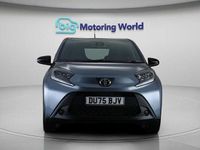 Used Toyota Aygo X PURE 72 HP (52 kW) 2025 Grey SUV