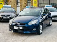Usado Ford Focus Zetec 2013 Azul Citadino