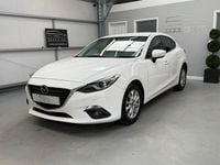Used Mazda 3 165 HP (121 kW) 2015 White Hatchback