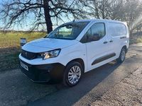Used Peugeot Partner Premium 101 HP (74 kW) 2022 White MPV