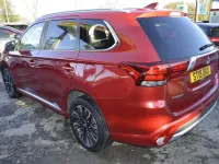 Used Mitsubishi Outlander P-HEV 2018 Red Estate