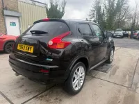Usado Nissan Juke Acenta 110 HP (80 kW) 2013 Preto SUV