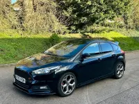 Begagnad Ford Focus ST 2018 Svart Halvkombi