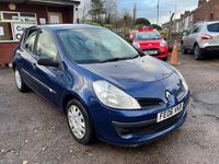 Used Renault Clio II Expression 98 HP (72 kW) 2006 Blue Hatchback