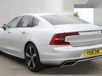 Usado Volvo S90 R-Design Pro 390 HP (286 kW) 2019 Prateado Sedan