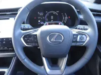 Used Lexus LBX 136 HP (100 kW) 2025 White SUV