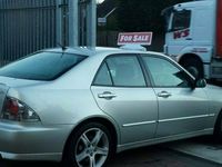 used Lexus IS200 2.0