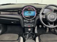 Used Mini Cooper S Sport 176 HP (129 kW) 2022 Yellow Hatchback