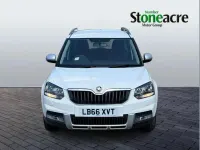 Used Skoda Yeti Outdoor Business Line 147 HP (108 kW) 2017 White SUV