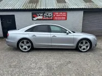Used Audi A8 Sport 258 HP (189 kW) 2015 Silver Sedan