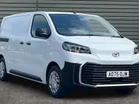 Used Toyota Proace 120 HP (88 kW) 2025 White MPV